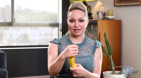 Super sexy handjob & blowjob .